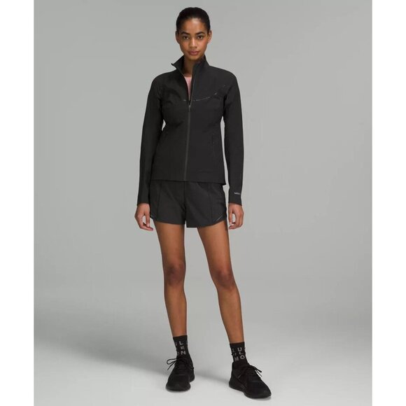 Hotty Hot High-Rise Lined Short 2.5" - Black - Picture 4 of 4